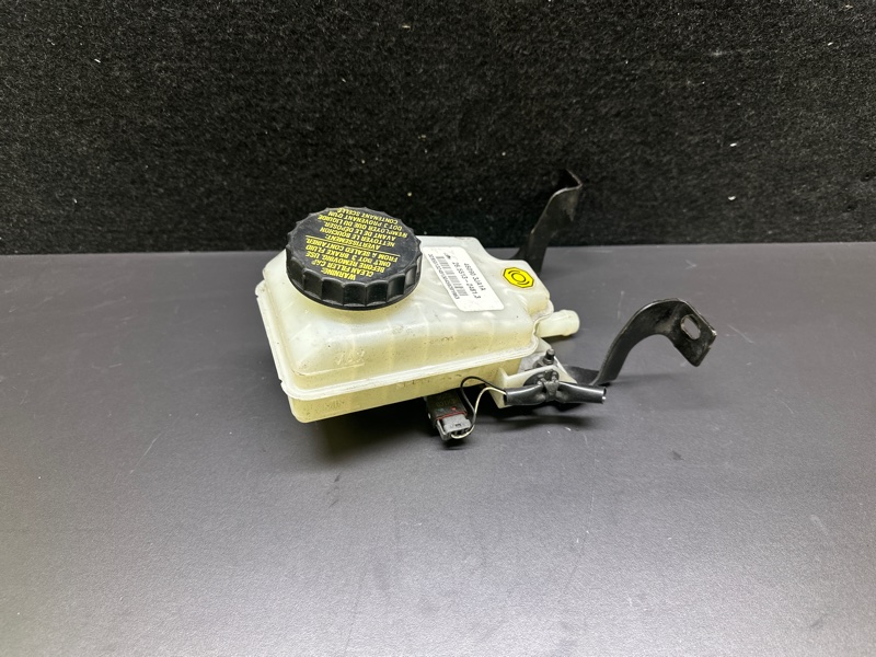 Бачок главного тормозного цилиндра INFINITI QX60/JX35 12-20 3.5 VQ35DD