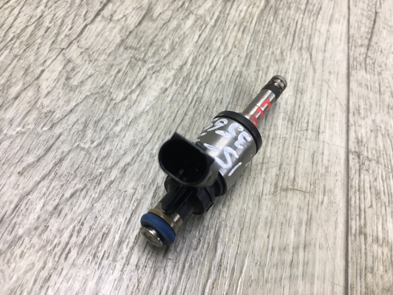 Форсунка топливная SORENTO UM 14- 2015 UM 2.4 G4KJ Форсунка топливная SORENTO UM 14- 2015 UM 2.4 G4KJ