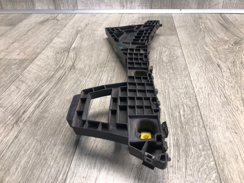 Кронштейн заднего бампера правый FORTE BD 18-21 2019 2.0