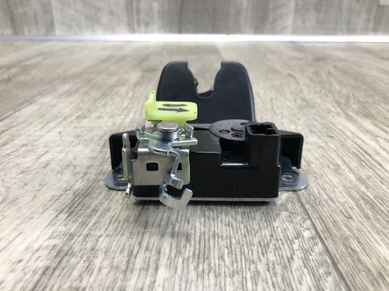 Замок крышки багажника FORTE BD 18-21 2019 2.0