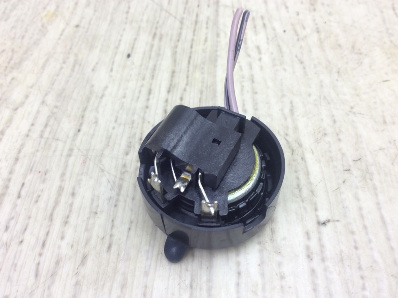 Динамик CAYENNE 10-18 2011 4.8L