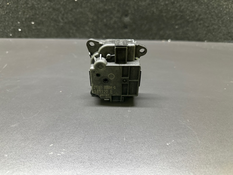 Моторчик заслонки печки INFINITI QX60/JX35 12-20 2019 3.5 VQ35DD 27731-3SB0A Б/У