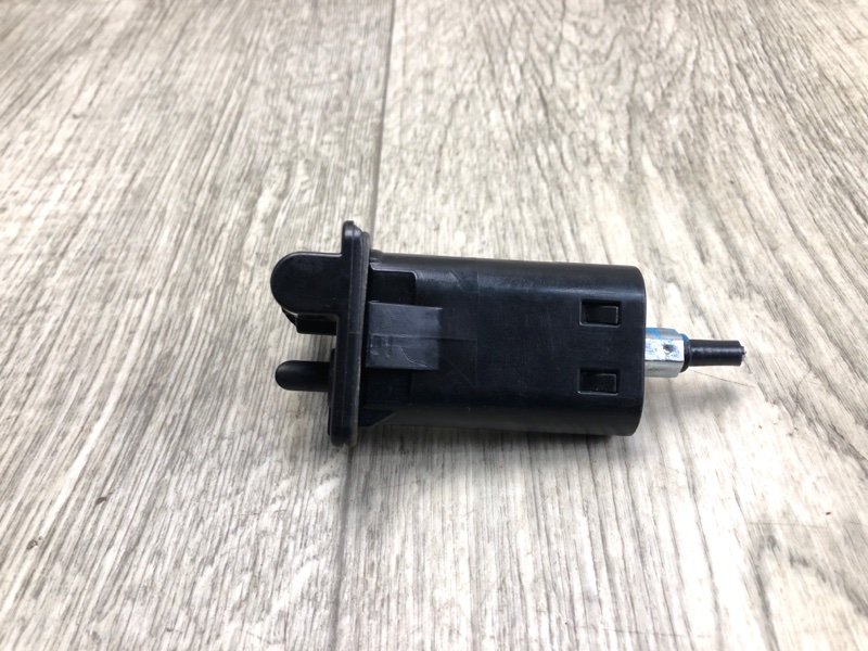 Замок лючка бензобака FORTE BD 18-21 2019 2.0