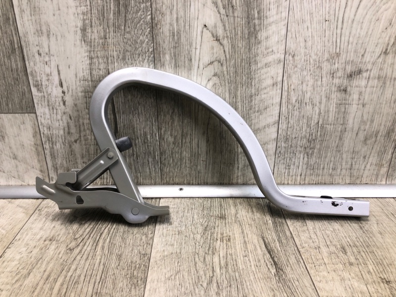 Петля крышки багажника правая KIA FORTE BD 18-21 2019 2.0 69920-M6000 Б/У