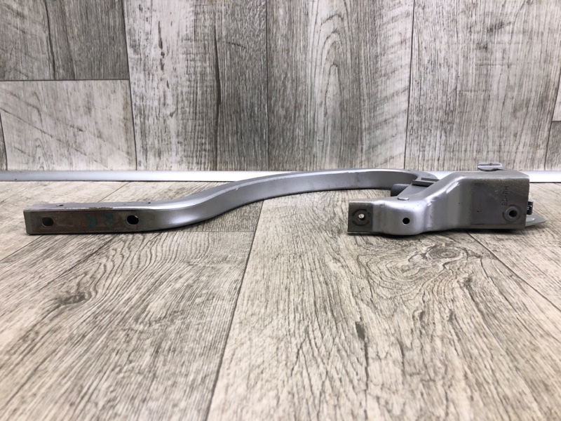 Петля крышки багажника правая KIA FORTE BD 18-21 2.0