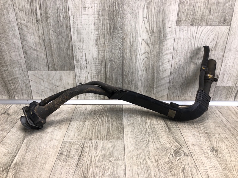 Горловина топливного бака KIA FORTE BD 18-21 2.0 Горловина топливного бака KIA FORTE BD 18-21 2.0