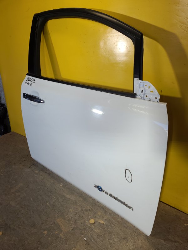 Дверь передняя правая NISSAN LEAF 18-