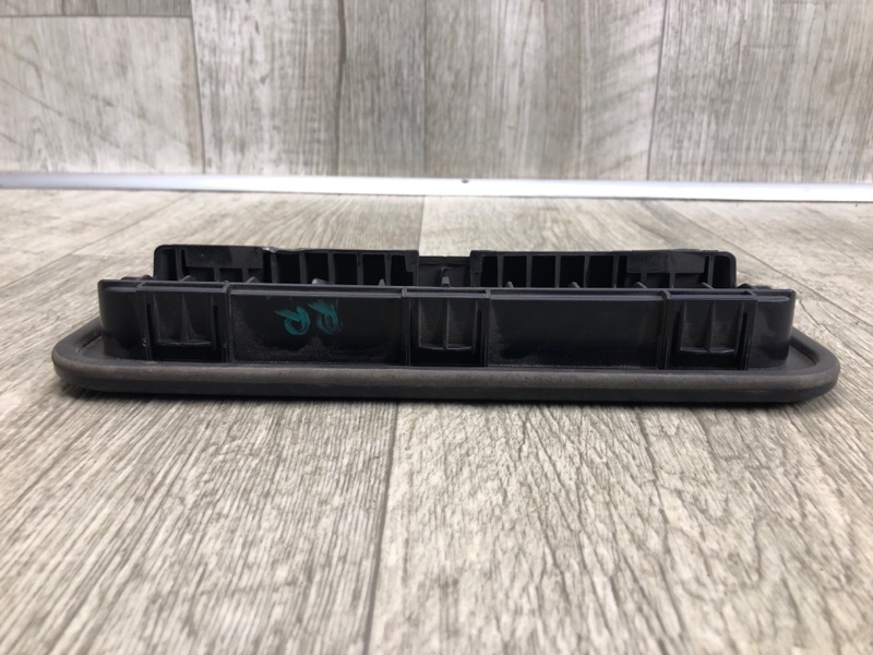 Клапан вентиляции салона задний правый FORTE BD 18-21 2019 2.0