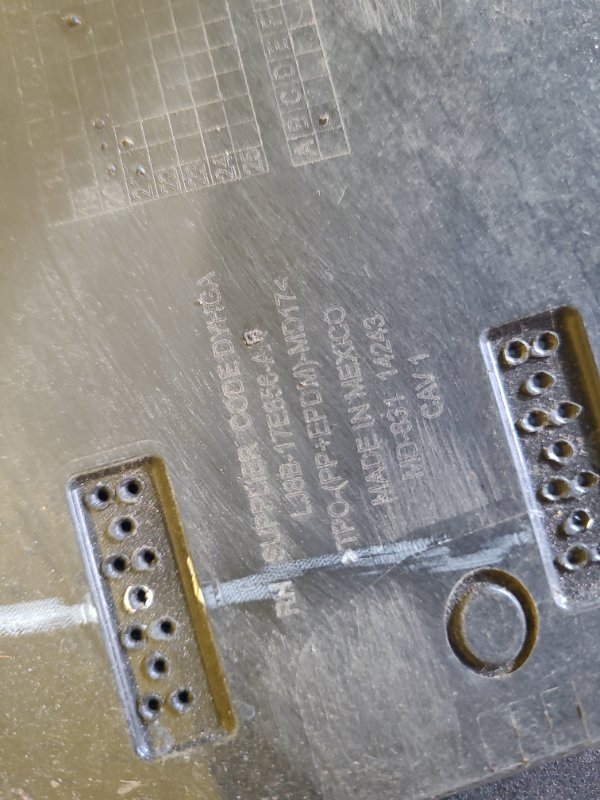 Бампер передний MUSTANG MACH-E 19-