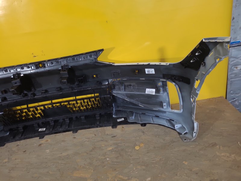 Бампер передний EV6 21-