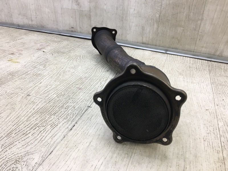 Катализатор левый PORSCHE CAYENNE 10-18 4.8L Катализатор левый PORSCHE CAYENNE 10-18 4.8L