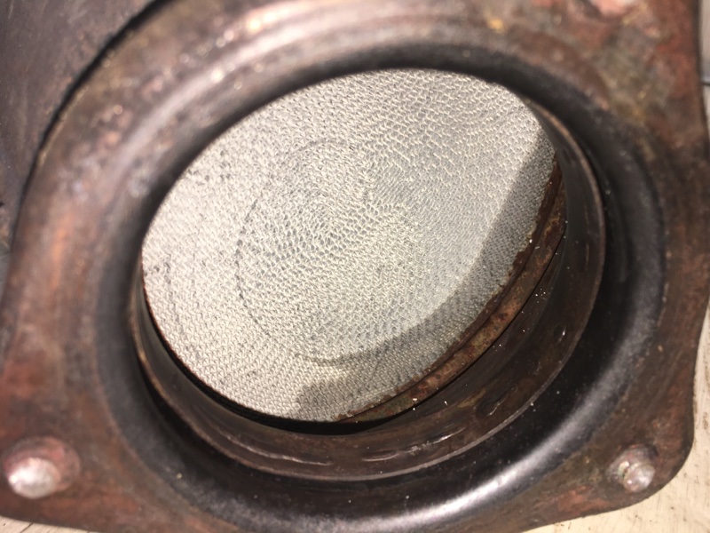 Катализатор правый CAYENNE 10-18 2011 4.8L Катализатор правый CAYENNE 10-18 2011 4.8L