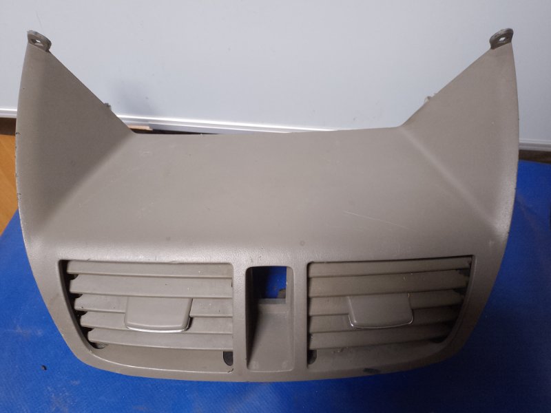 Дефлектор воздушный MDX (YD2) 06-13 YD2