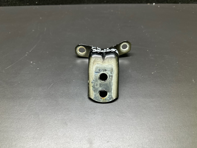 Петля двери нижняя передняя правая QX60/JX35 12-20 2019 3.5 VQ35DD