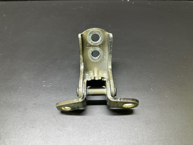 Петля двери верхняя передняя правая INFINITI QX60/JX35 12-20 3.5 VQ35DD