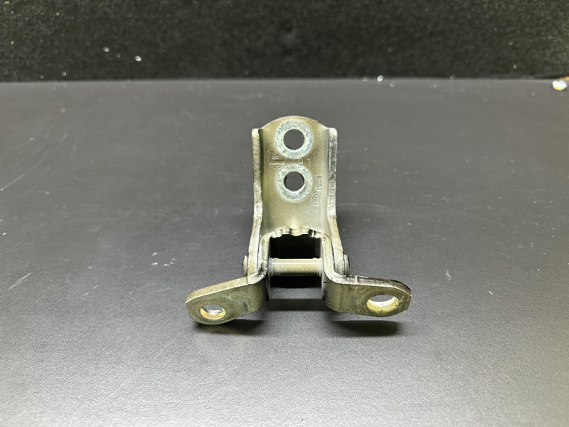 Петля двери верхняя передняя правая QX60/JX35 12-20 2019 3.5 VQ35DD