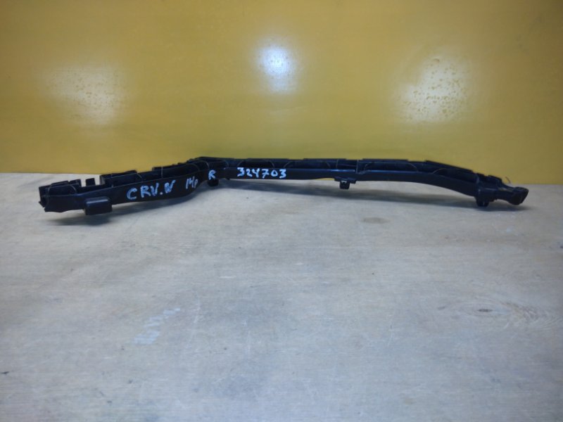 Кронштейн заднего бампера правый CRV (RM) 11-18