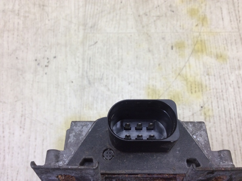 Блок управления топливным насосом CAYENNE 10-18 2011 4.8L