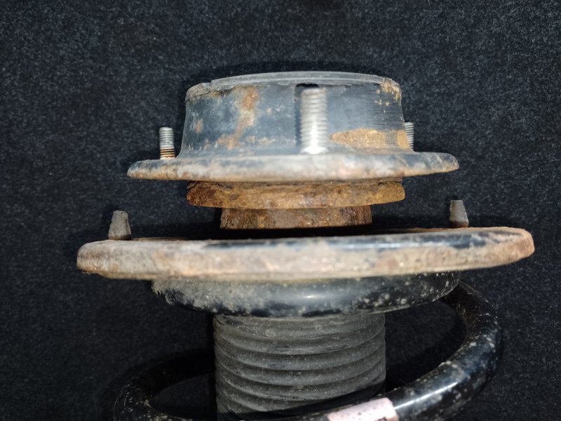 Амортизатор передний правый IMPREZA 11-17 2012 GP FB20