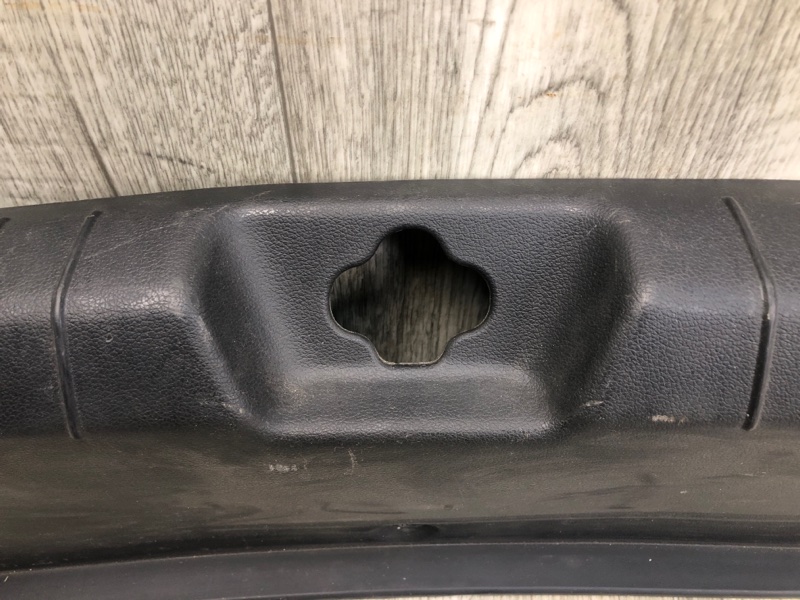 Накладка панели багажника внутренняя ELANTRA AD 16- 2018 2.0 G4NH