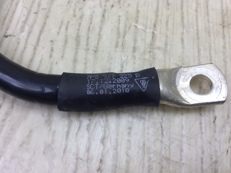 Клемма аккумулятора CAYENNE 10-18 2011 4.8L