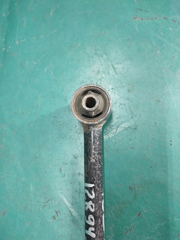 Рычаг задней подвески продольный задний левый CAMRY 40 06-11 Рычаг задней подвески продольный задний левый CAMRY 40 06-11