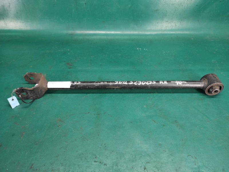 Рычаг задней подвески продольный задний правый TOYOTA CAMRY 40 06-11 GSV40 3.5 2GR-FE Рычаг задней подвески продольный задний правый TOYOTA CAMRY 40 06-11 GSV40 3.5 2GR-FE