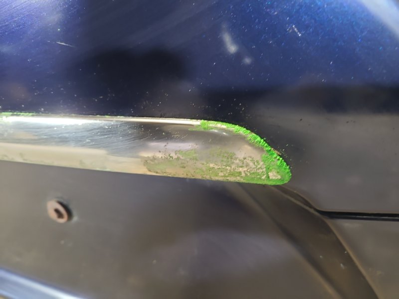 Крышка багажника OUTLANDER XL 05-13