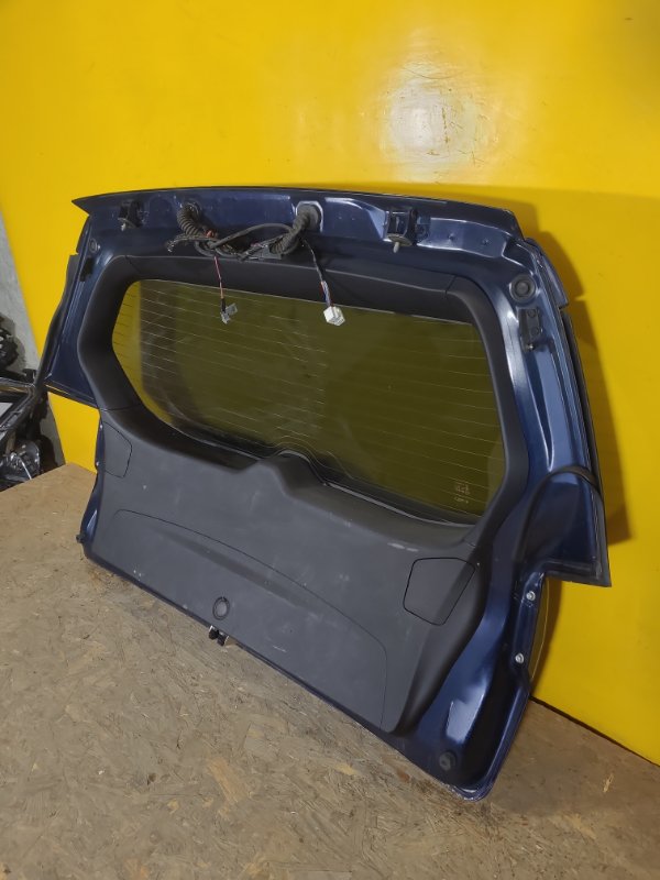 Крышка багажника OUTLANDER XL 05-13