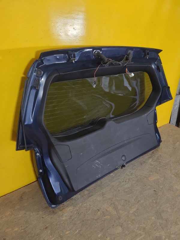 Крышка багажника OUTLANDER XL 05-13