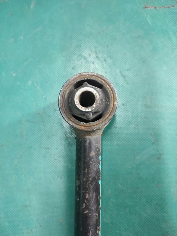 Рычаг задней подвески продольный задний левый CAMRY 40 06-11 2007 AHV40 2.4 2AZFXE