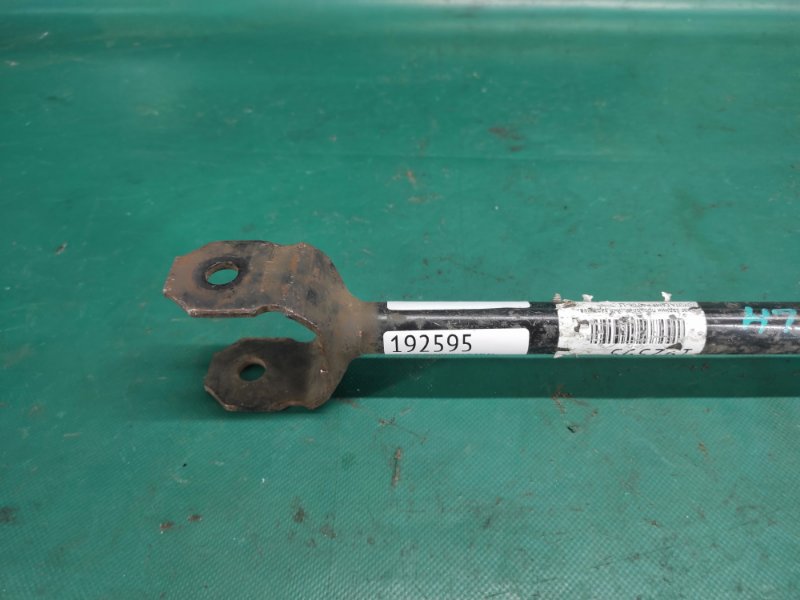 Рычаг задней подвески продольный задний левый CAMRY 40 06-11 Рычаг задней подвески продольный задний левый CAMRY 40 06-11