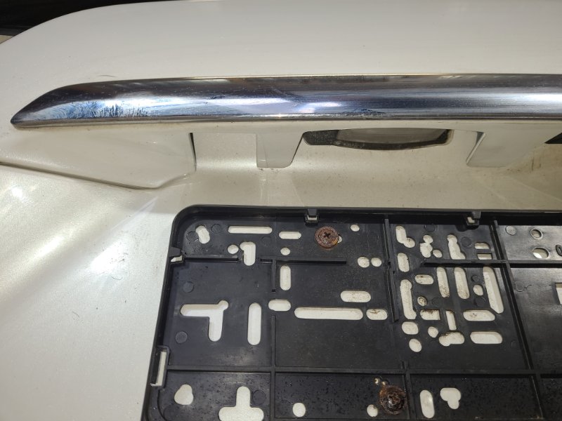 Крышка багажника OUTLANDER XL 05-13