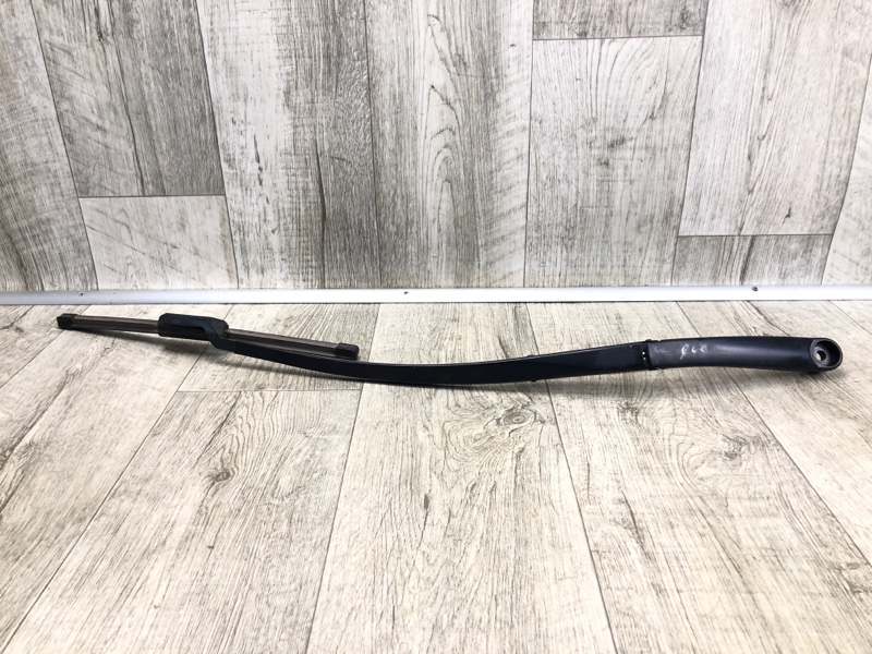 Поводок стеклоочистителя передний правый HYUNDAI ELANTRA AD 16- 2018 2.0 G4NH 98321-F2000 Б/У