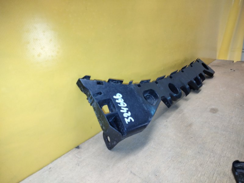 Кронштейн заднего бампера левый 6 GJ 12-