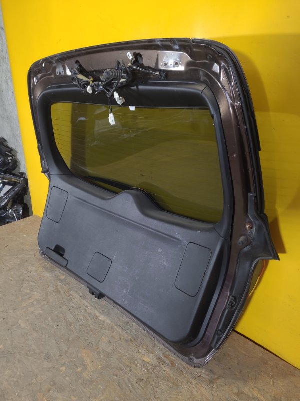 Крышка багажника OUTBACK BS 14-21