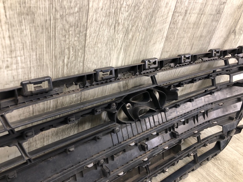 Решетка радиатора ELANTRA AD 16- 2018 2.0 G4NH