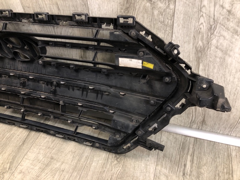 Решетка радиатора ELANTRA AD 16- 2018 2.0 G4NH