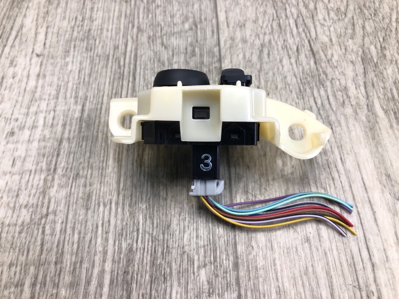 Блок управления зеркалами NISSAN X-TRAIL/ROGUE T32 13-20 2.5 QR25DE