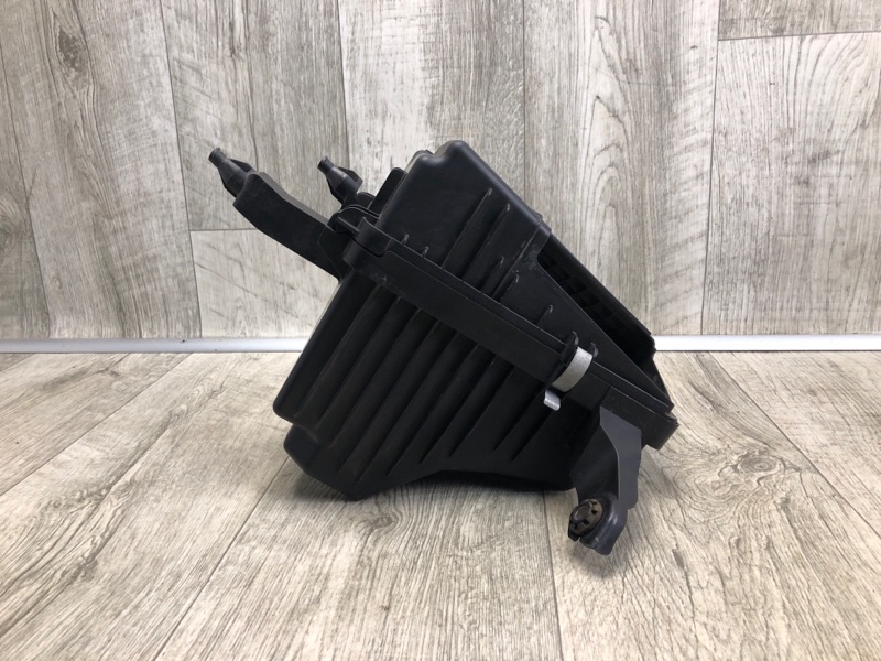 Корпус воздушного фильтра NISSAN X-TRAIL/ROGUE T32 13-20 2.5 QR25DE