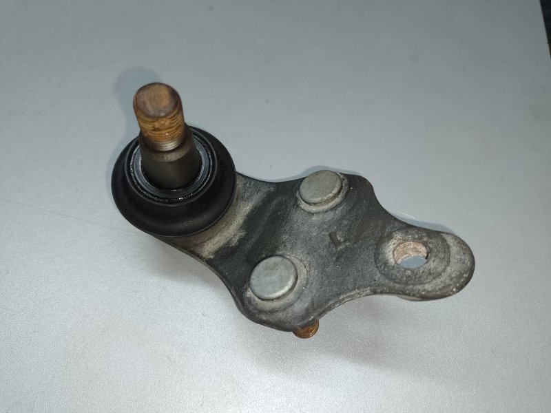 Шаровая опора передняя левая TOYOTA CAMRY 55 14-17 2015 ASV50 2.5 2ARFE 43340-09170 Б/У