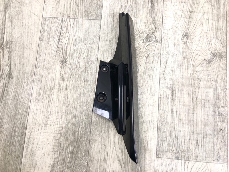 Накладка крышки багажника правая NISSAN X-TRAIL/ROGUE T32 13-20 2017 2.5 QR25DE 96032-4BA0A Б/У