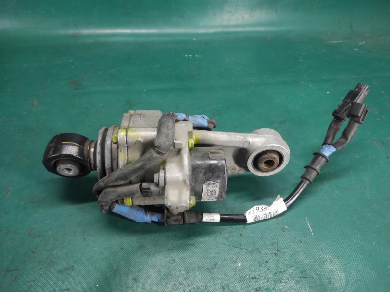 Актуатор подвески задний левый ACURA TLX 14-17 Седан 2.4 Актуатор подвески задний левый ACURA TLX 14-17 Седан 2.4