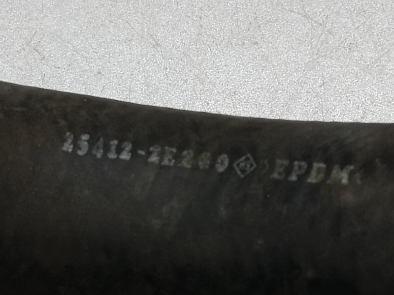 Патрубок системы охлаждения HYUNDAI TUCSON 04-10 2.7 G6BA