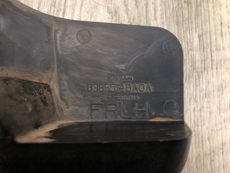 Брызговик передний левый X-TRAIL/ROGUE T32 13-20 2017 2.5 QR25DE