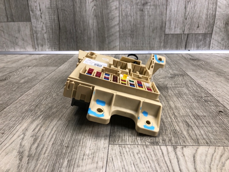 Блок предохранителей салон HYUNDAI ELANTRA AD 16- 2.0 G4NH