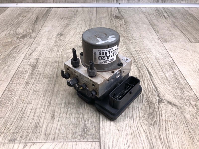 Блок ABS HYUNDAI ELANTRA AD 16- 2019 2.0 G4NH 58920-F2500 Б/У