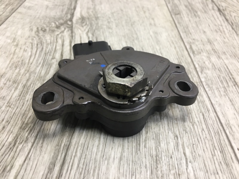 Датчик положения селектора АКПП ACURA RL 05-12 Седан Датчик положения селектора АКПП ACURA RL 05-12 Седан