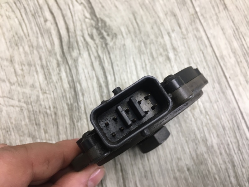 Датчик положения селектора АКПП RL 05-12 Седан Датчик положения селектора АКПП RL 05-12 Седан