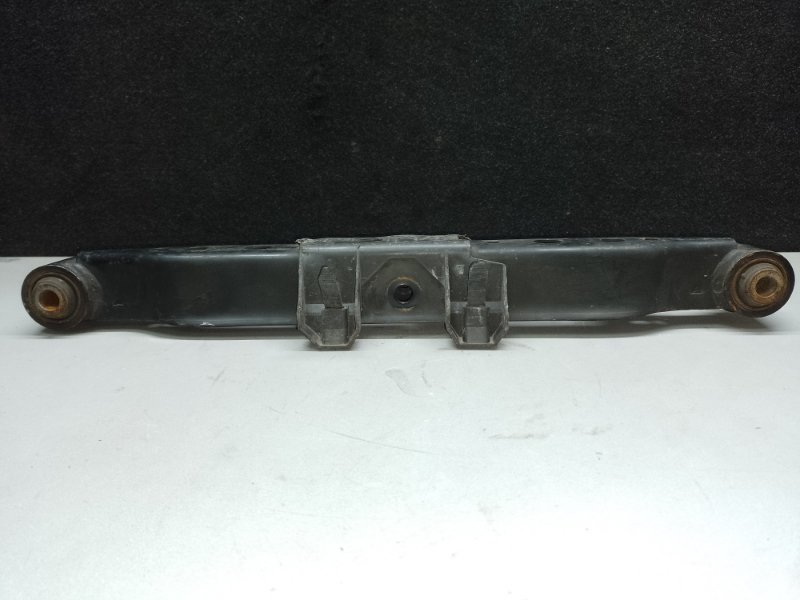 Рычаг задней подвески поперечный нижний задний правый NISSAN X-TRAIL/ROGUE T32 13-20 T32 2.5 QR25DE Рычаг задней подвески поперечный нижний задний правый NISSAN X-TRAIL/ROGUE T32 13-20 T32 2.5 QR25DE